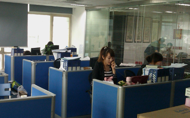 恒飞旭电子元器件选型指南：从参数匹配到应用场景分析